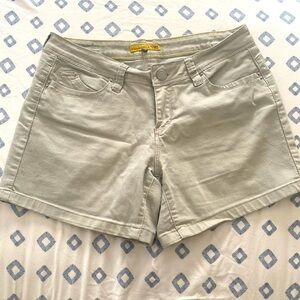 𝅺ymi Better Butt Beige Shorts